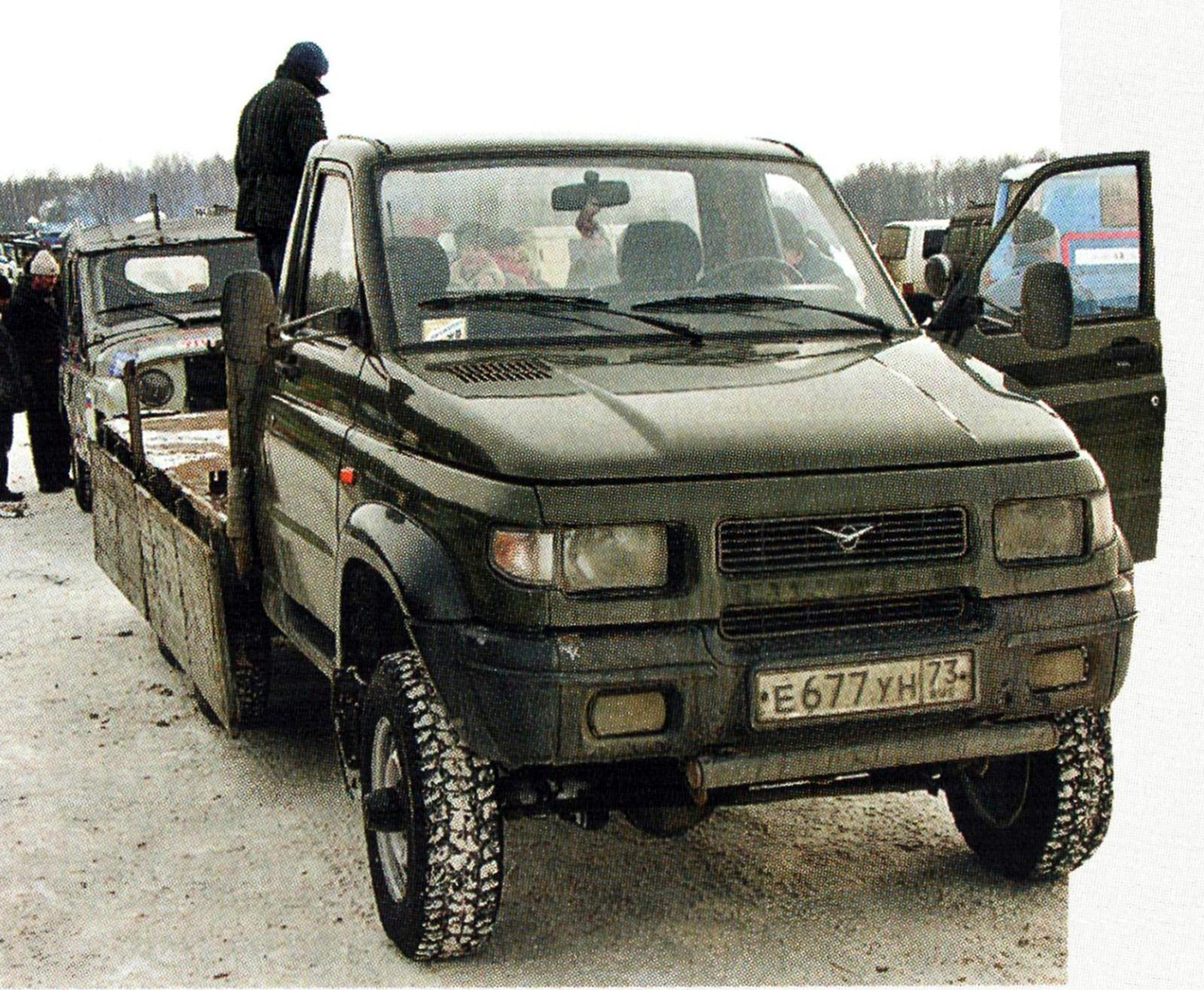 Ульяновская область, № Е 677 УН 73 — УАЗ-2360 '04-05