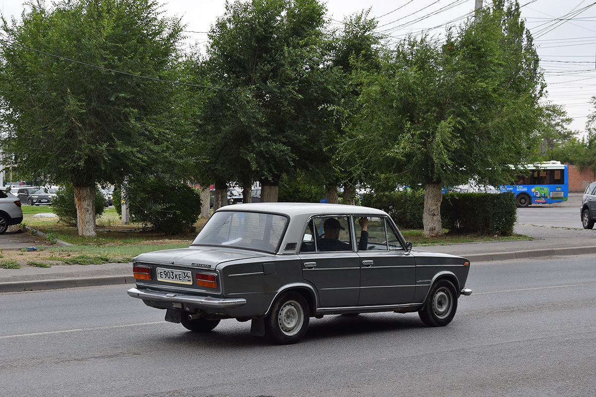 Волгоградская область, № Е 903 КЕ 34 — ВАЗ-2103 Жигули '72-84