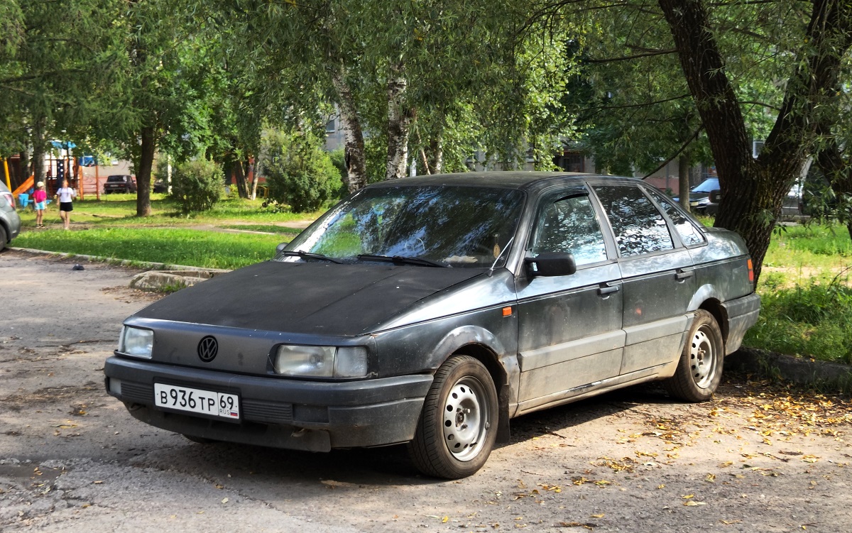 Тверская область, № В 936 ТР 69 — Volkswagen Passat (B3) '88-93