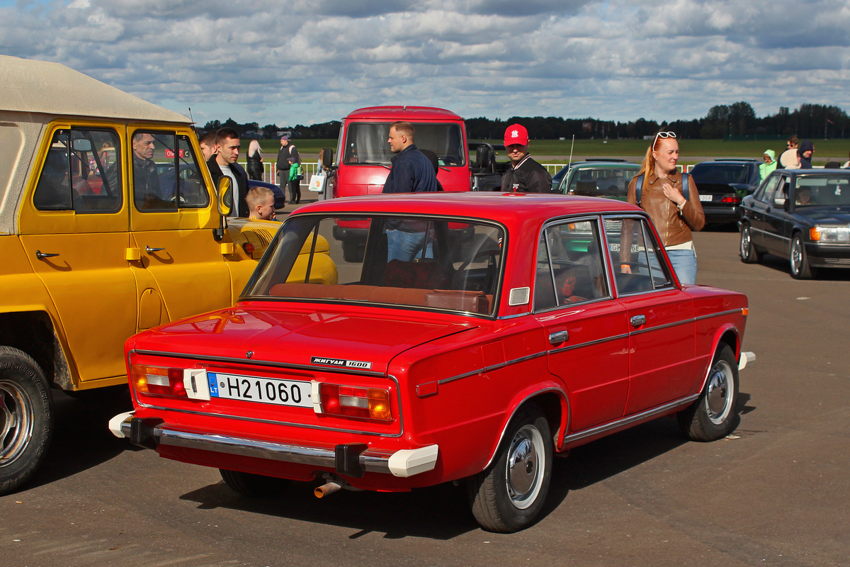 Литва, № H21060 — ВАЗ-2106 Жигули '75-06; Литва — Retro mugė 2024 ruduo