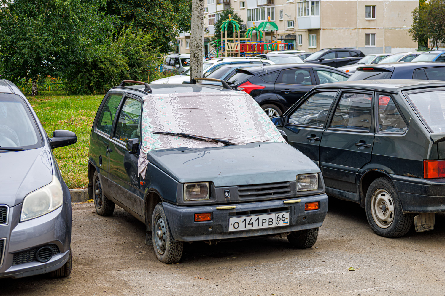Свердловская область, № О 141 РВ 66 — ВАЗ-11113 (ЗМА) '96-06