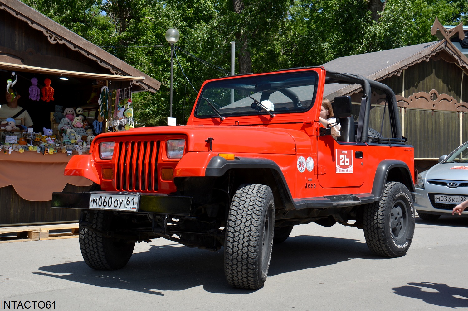 Ростовская область, № М 060 ОУ 61 — Jeep Wrangler (YJ) '87-96; Ростовская область — Retro Motor Show_2025_Май