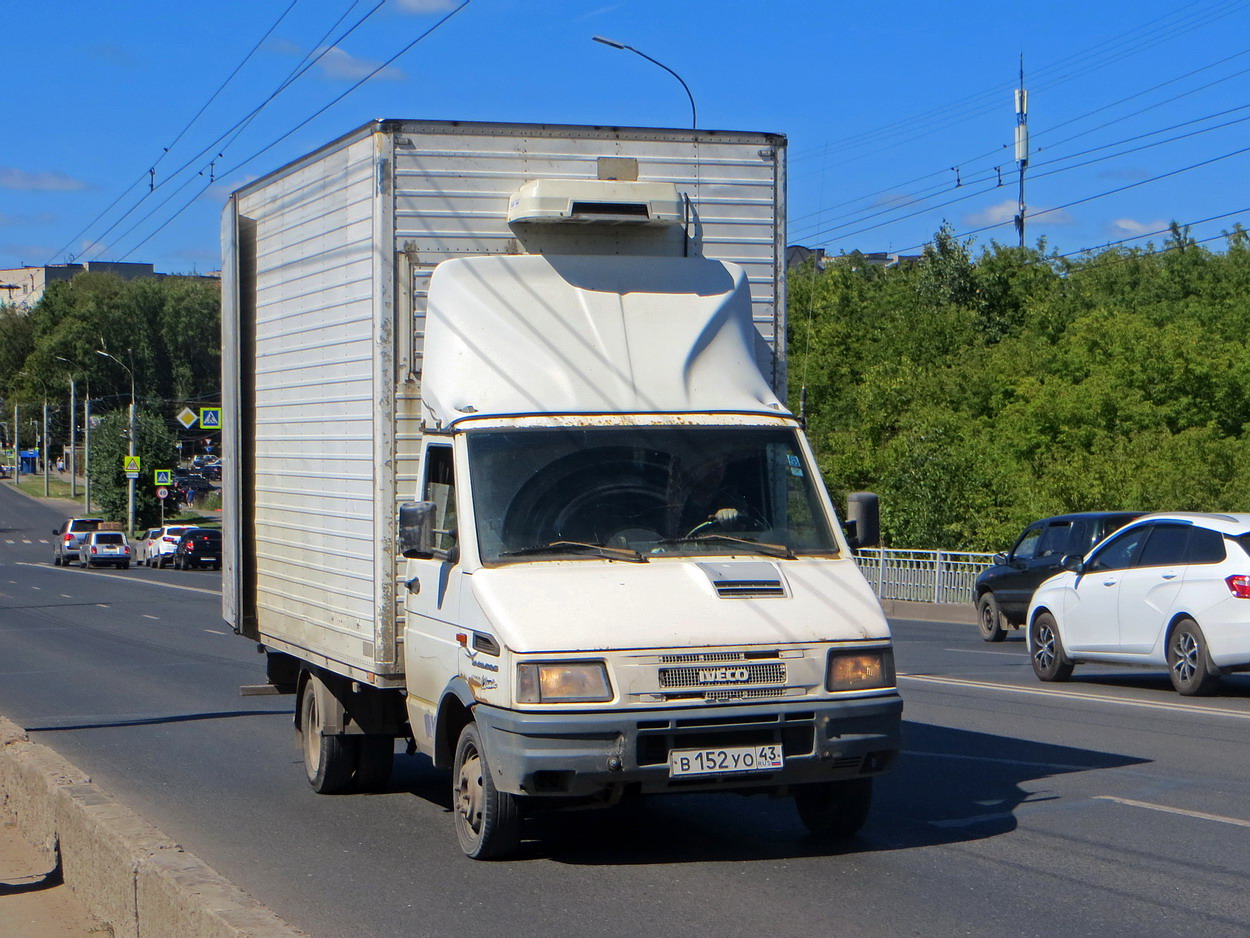 Кировская область, № В 152 УО 43 — Iveco Daily '89-99