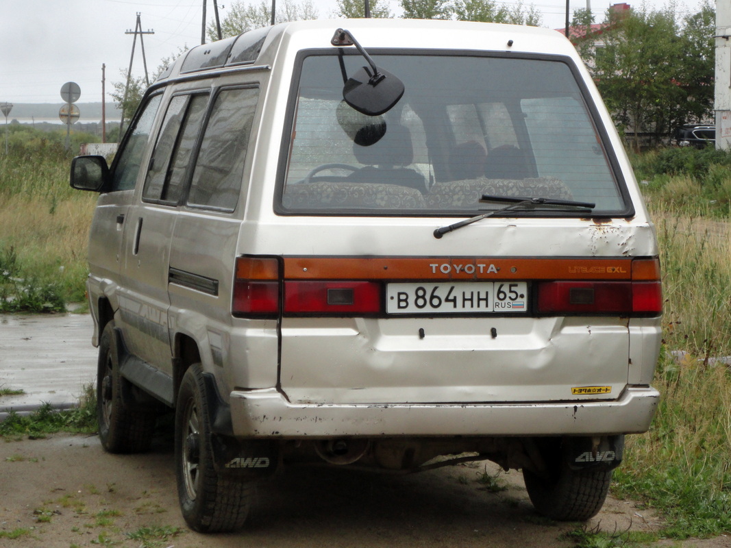 Сахалинская область, № В 864 НН 65 — Toyota LiteAce (M30/M40/M50) '85-99