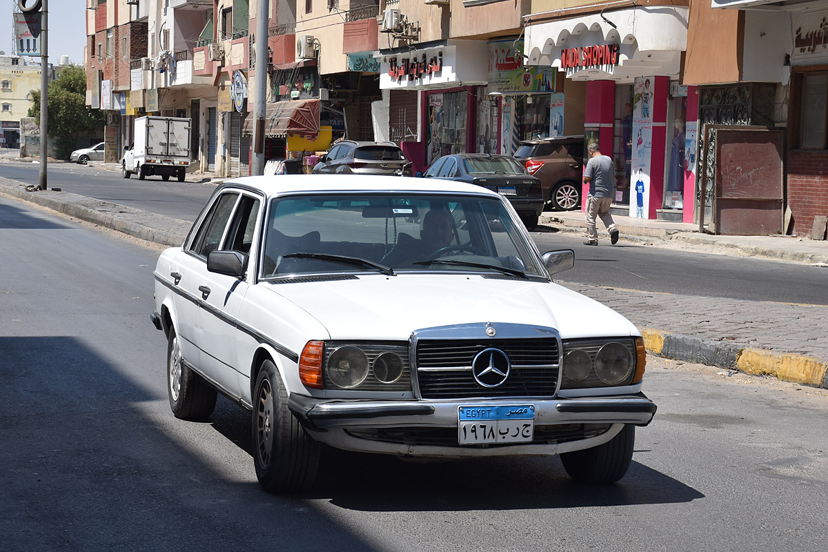 Египет, № 1968 BRG — Mercedes-Benz (W123) '76-86