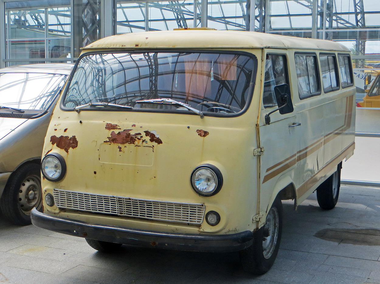 Свердловская область, № М 854 АЕ 196 — РАФ-977ДМ Латвия '68-76