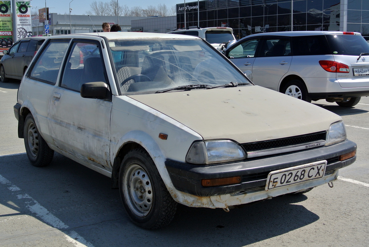 Сахалинская область, № Е 0268 СХ — Toyota Starlet (P70) '84-89