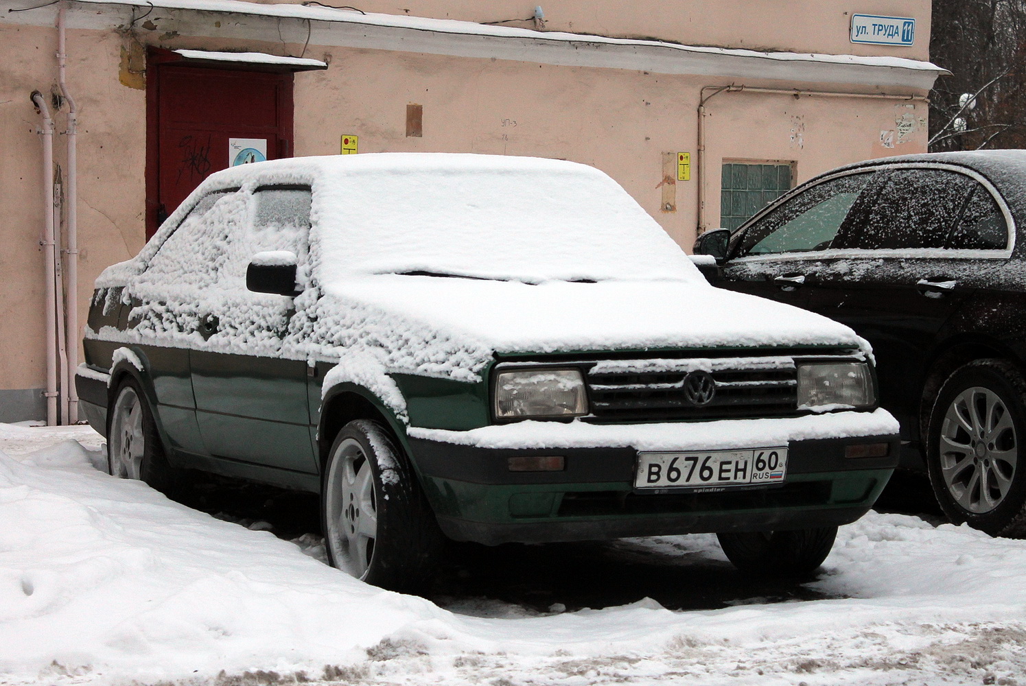 Псковская область, № В 676 ЕН 60 — Volkswagen Jetta Mk2 (Typ 16) '84-92