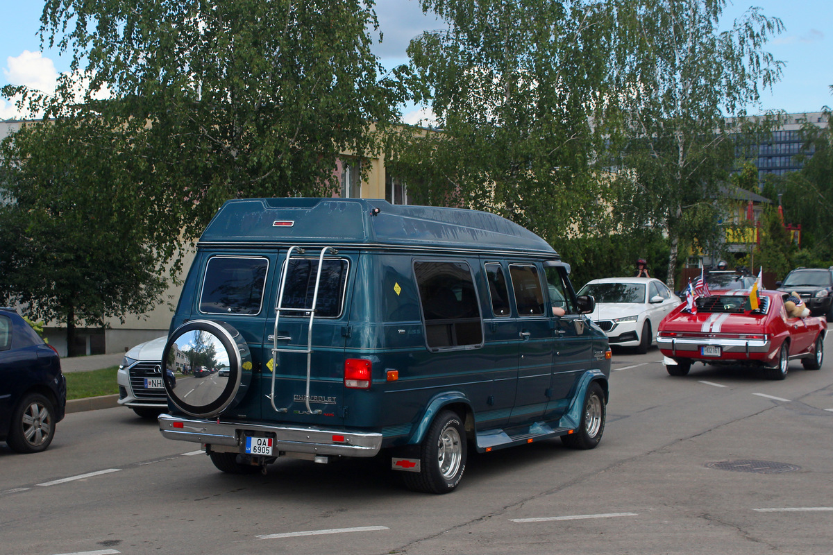 Латвия, № QA6905 — Chevrolet Van (3G) '71-96; Литва — American Spirit 2025