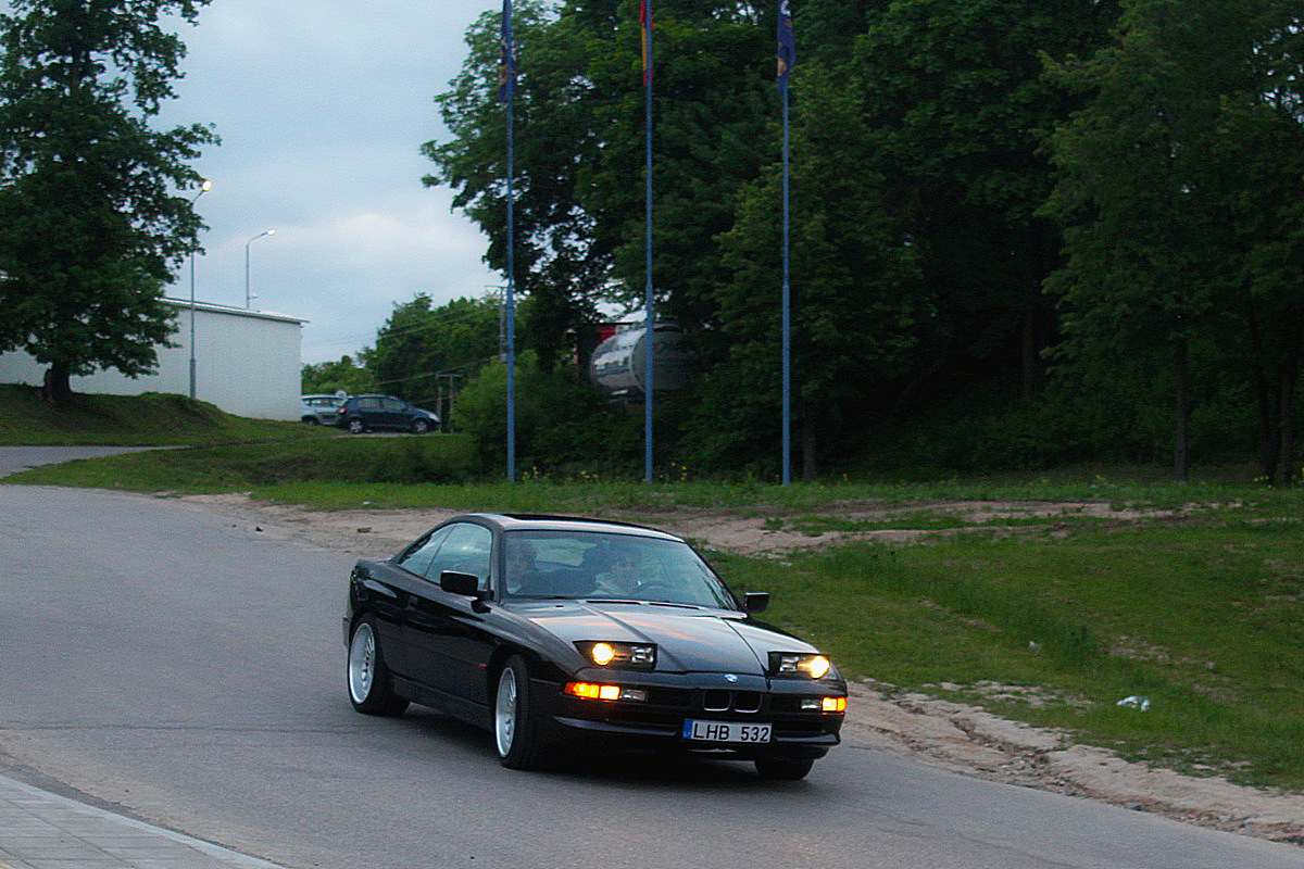 Литва, № LHB 532 — BMW 8 Series (E31) '89-99
