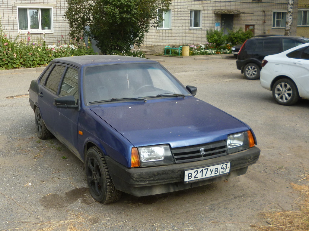 Кировская область, № В 217 УВ 43 — ВАЗ-21099 '90-04