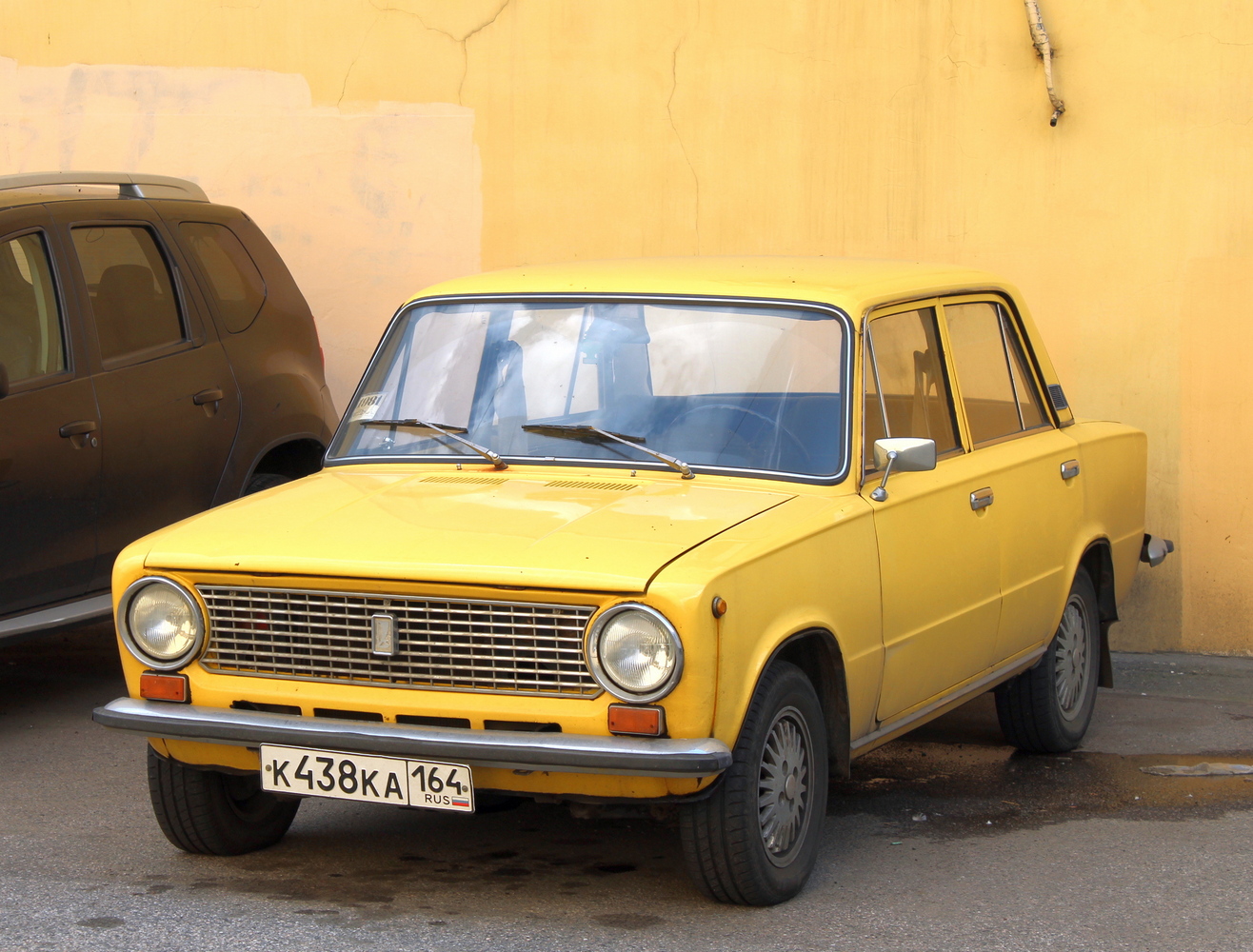 Саратовская область, № К 438 КА 164 — ВАЗ-21013 Жигули '77-88
