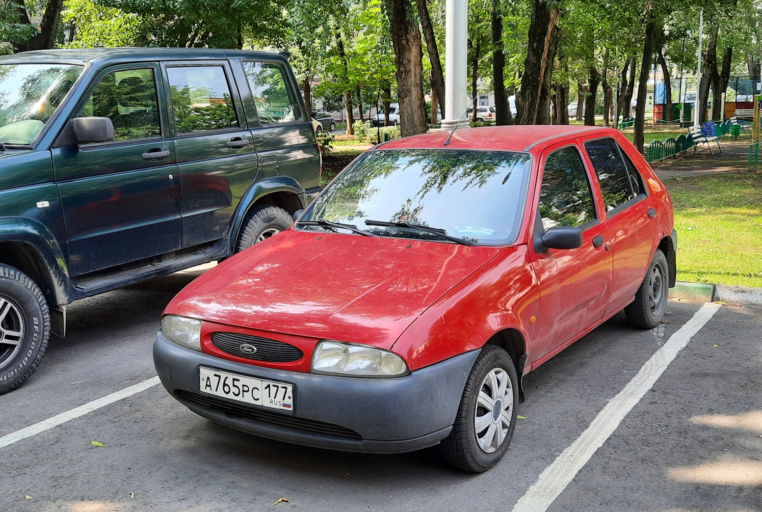 Москва, № А 765 РС 177 — Ford Fiesta MkIV '95-99