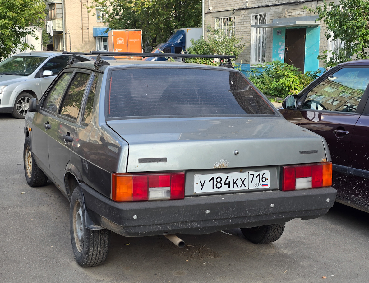 Татарстан, № У 184 КХ 716 — ВАЗ-21099 '90-04