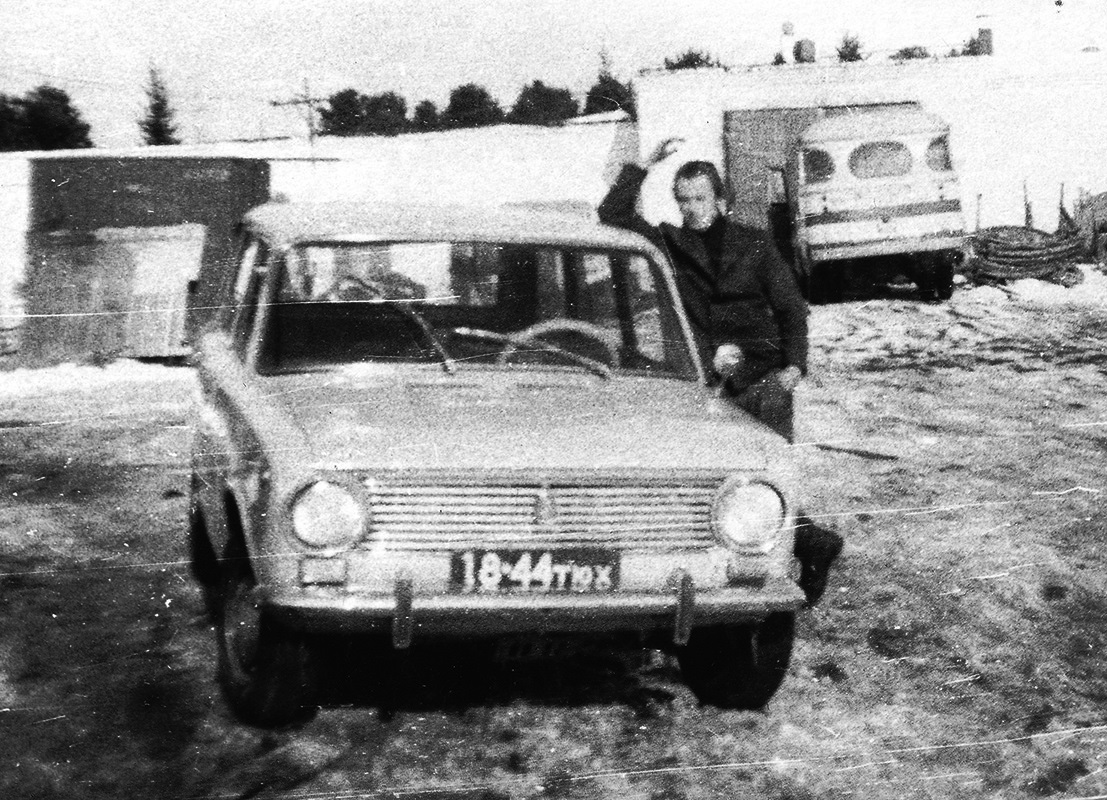 Тюменская область, № 18-44 ТЮХ — ВАЗ-2102 Жигули '71-86; Исторические фотографии (до 2000 года) (Тюменская область)