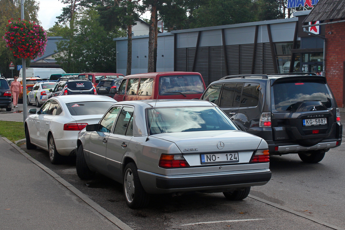Латвия, № NO-124 — Mercedes-Benz (W124) '84-96