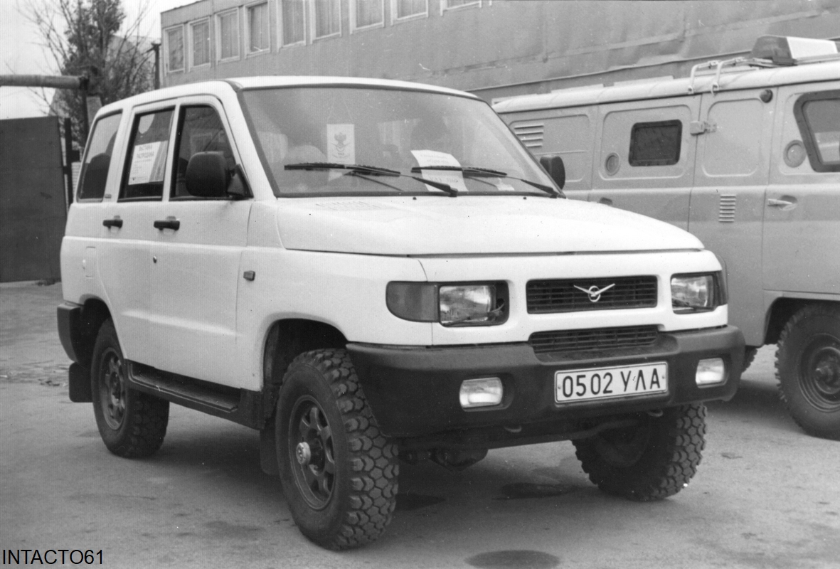 Ульяновская область, № 0502 УЛА — УАЗ-3160 '97-03; Исторические фотографии (до 2000 года) (Санкт-Петербург)