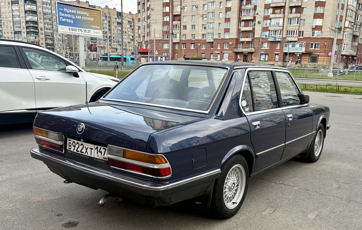Санкт-Петербург, № В 922 ХТ 147 — BMW 5 Series (E28) '82-88