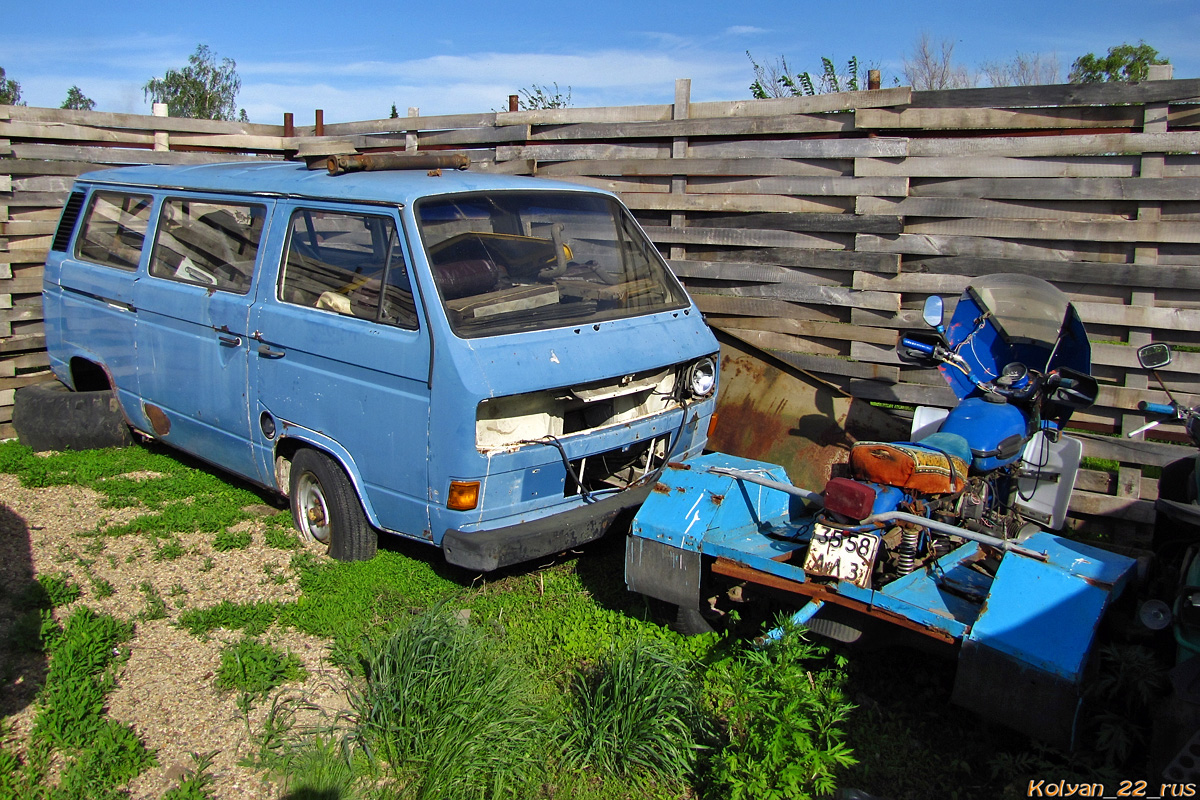 Алтайский край, № (22) Б/Н 0114 — Volkswagen Typ 2 (T3) '79-92; Алтайский край, № 3558 АЛЗ — ТС индивидуального изготовления; Транспортные средства без номеров (Алтайский край)