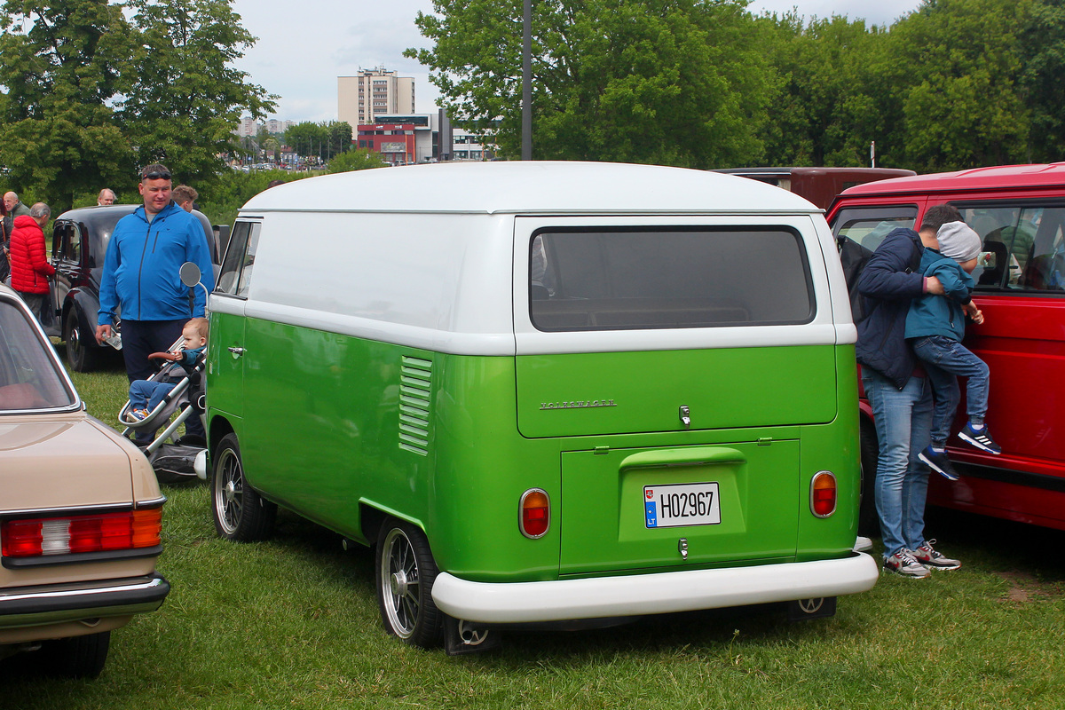 Литва, № H02967 — Volkswagen Typ 2 (T1) '62-75; Литва — Classic Auto Show Kaunas 2025