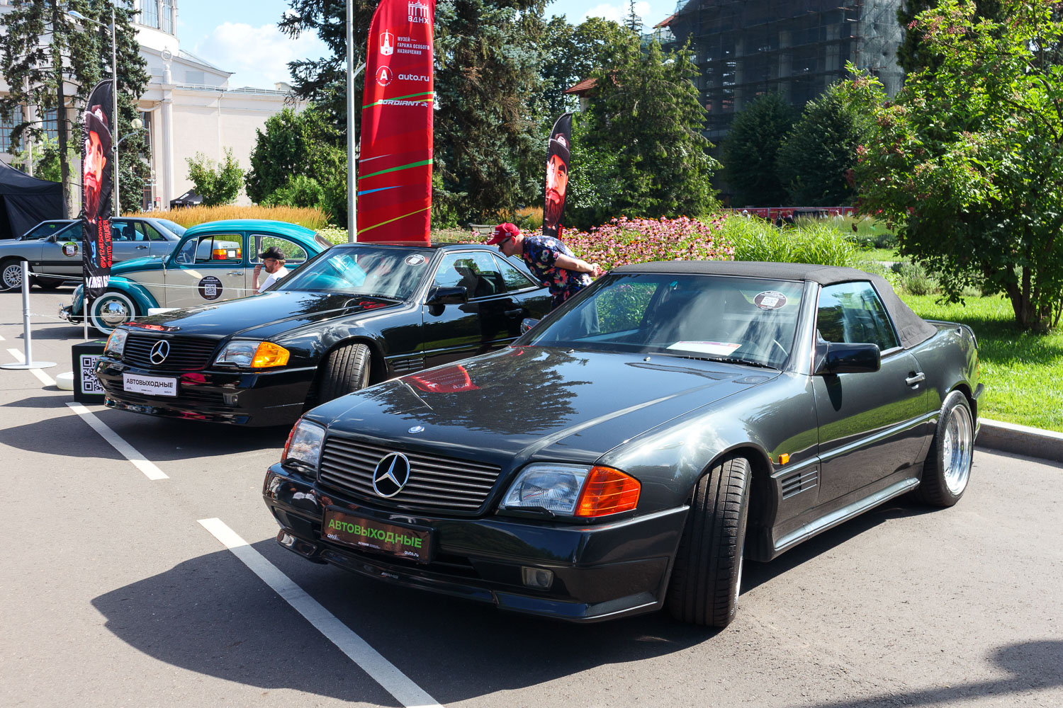 Москва, № (77) Б/Н 0758 — Mercedes-Benz (R129) '89-01; Москва — Фестиваль "ПроДвижение" 2025; Транспортные средства без номеров (Москва)