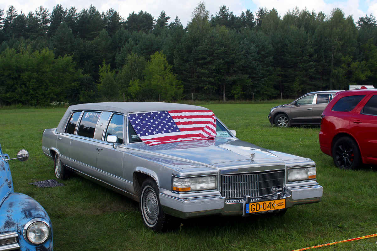 Польша, № GD 04K — Cadillac Brougham '90-92; Литва — American Spirit 2025