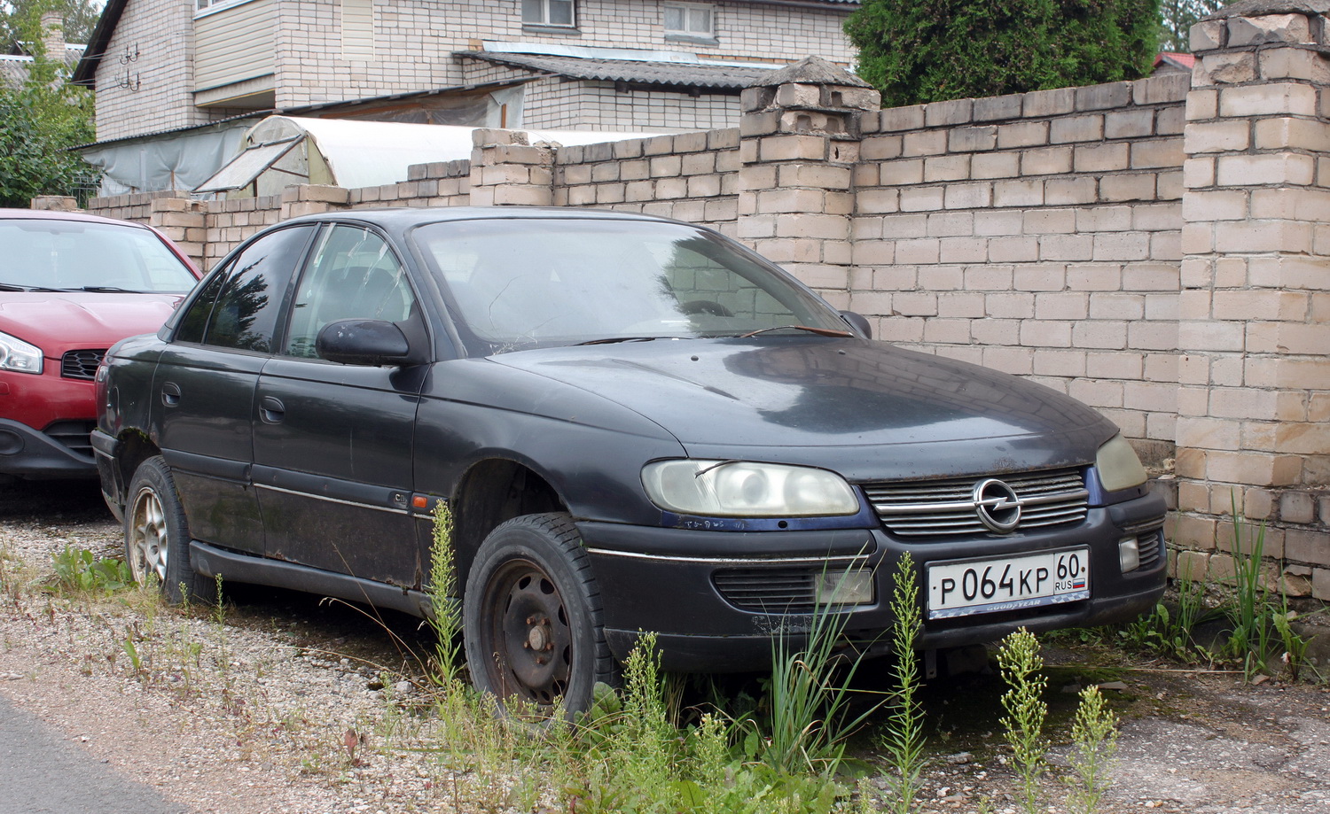 Псковская область, № Р 064 КР 60 — Opel Omega (B) '94-99