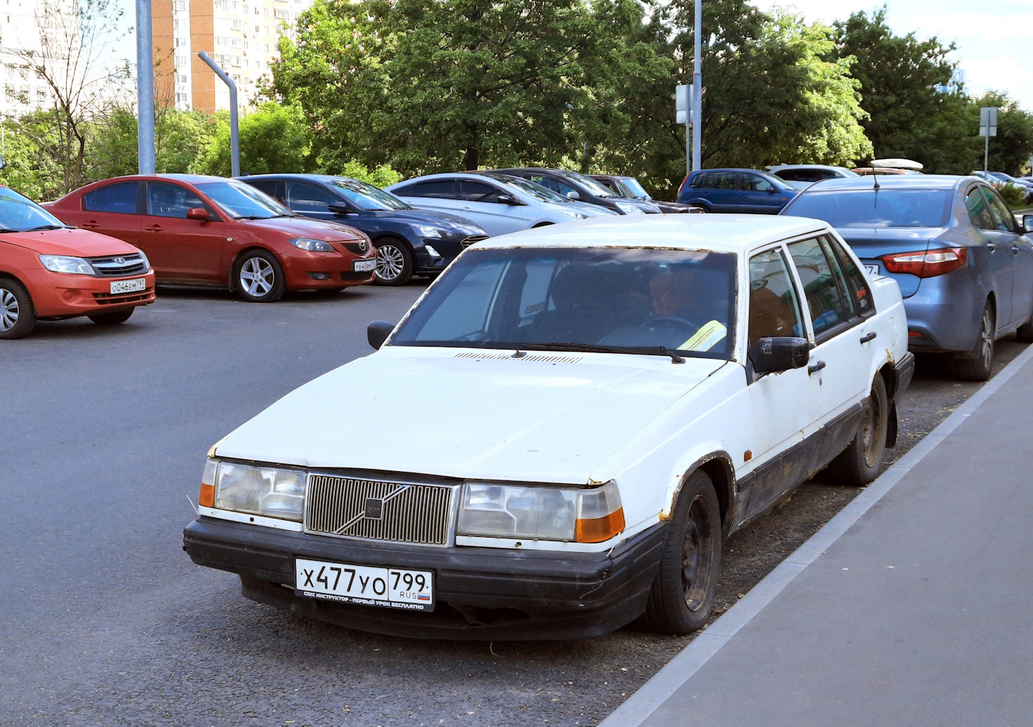 Москва, № Х 477 УО 799 — Volvo 940 '90-98