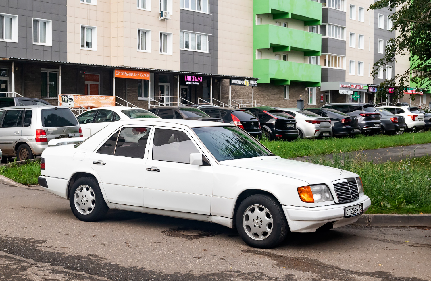 Башкортостан, № О 126 ВХ 702 — Mercedes-Benz (W124) '84-96