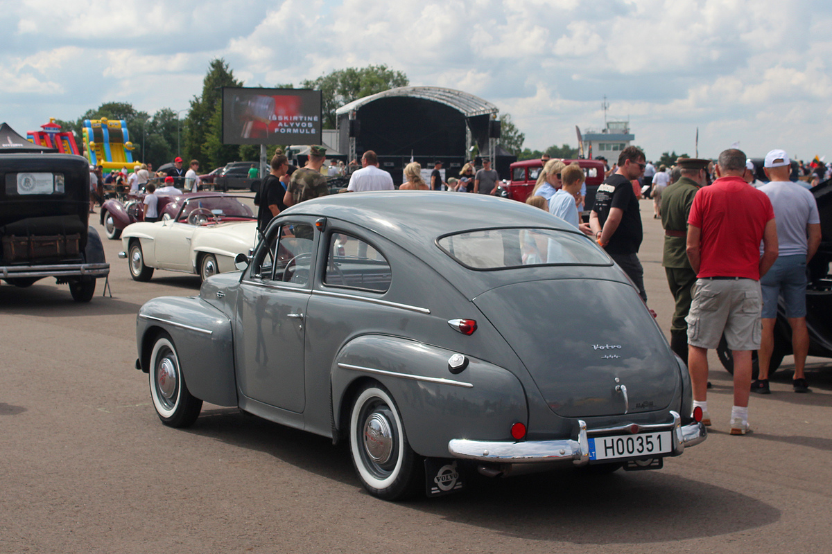Литва, № H00351 — Volvo PV444/PV544 '44-67; Литва — Nesenstanti klasika 2025