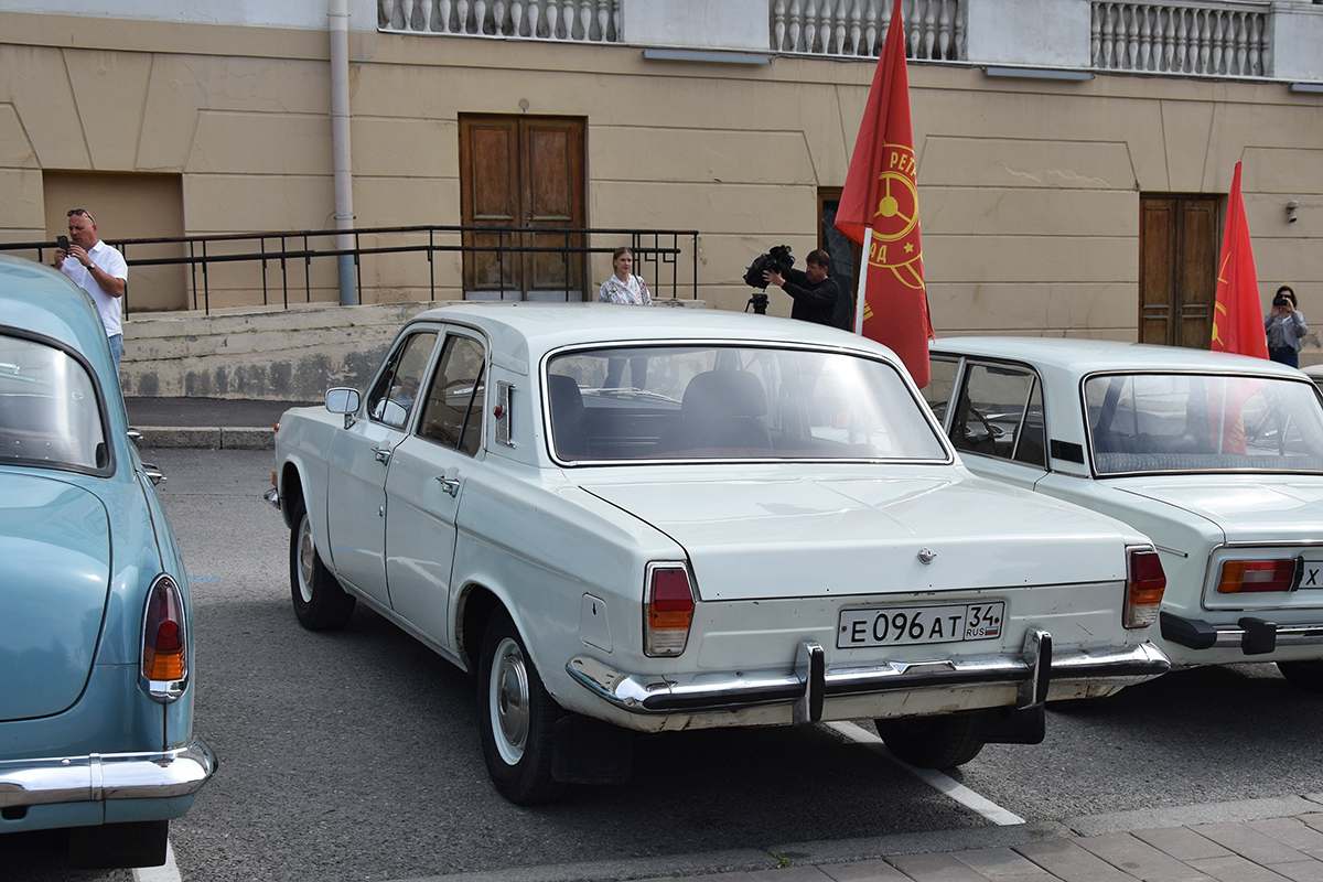 Волгоградская область, № Е 096 АТ 34 — ГАЗ-24 Волга '68-86