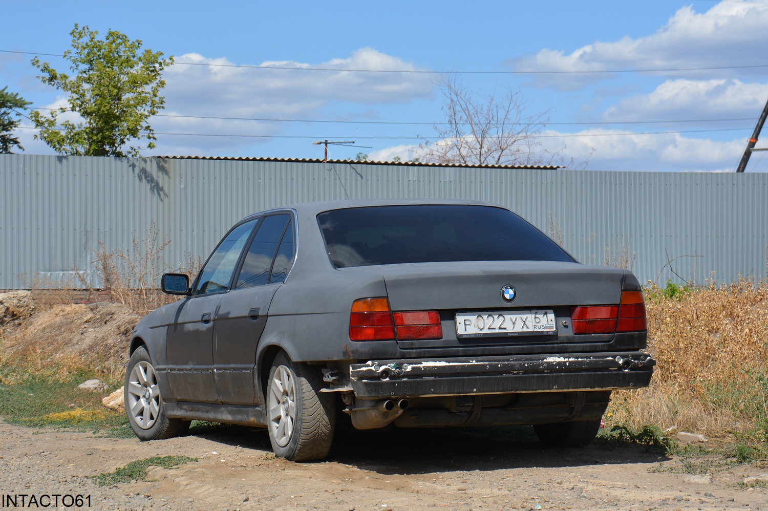 Ростовская область, № Р 022 УХ 61 — BMW 5 Series (E34) '87-96