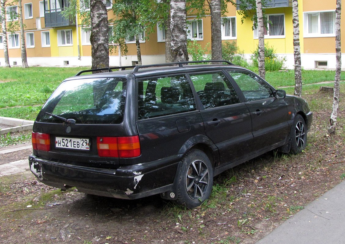 Архангельская область, № Н 521 ЕВ 29 — Volkswagen Passat Variant (B4) '93-97