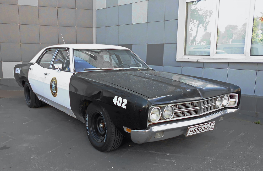Москва, № М 852 ОН 77 — Ford Custom 500 '64-81