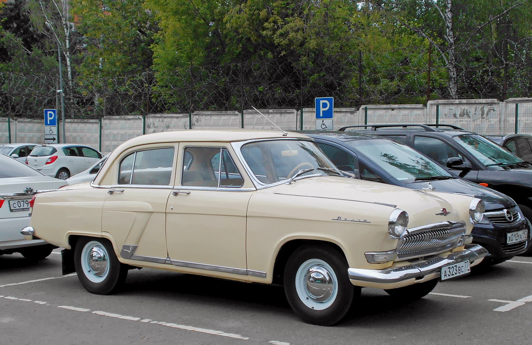 Москва, № А 323 ВС 77 — ГАЗ-21УС Волга '65-70