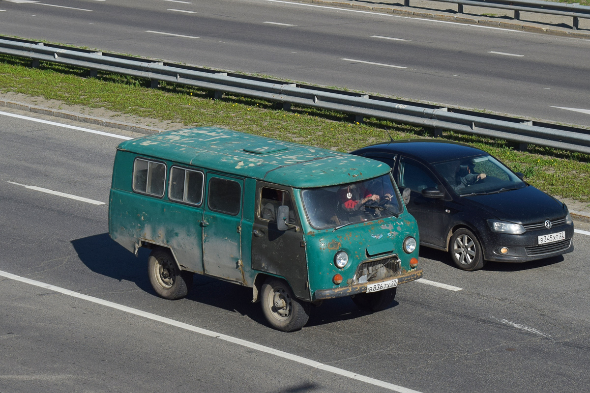 Алтайский край, № В 836 ТХ 22 — УАЗ-452Д '65-85