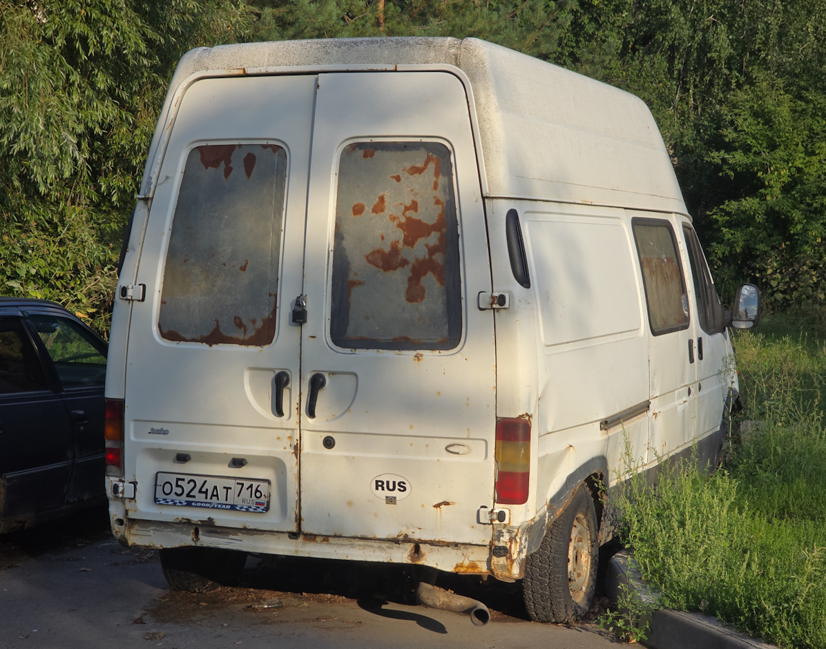 Татарстан, № О 524 АТ 716 — Ford Transit (3G, facelift) '94-00