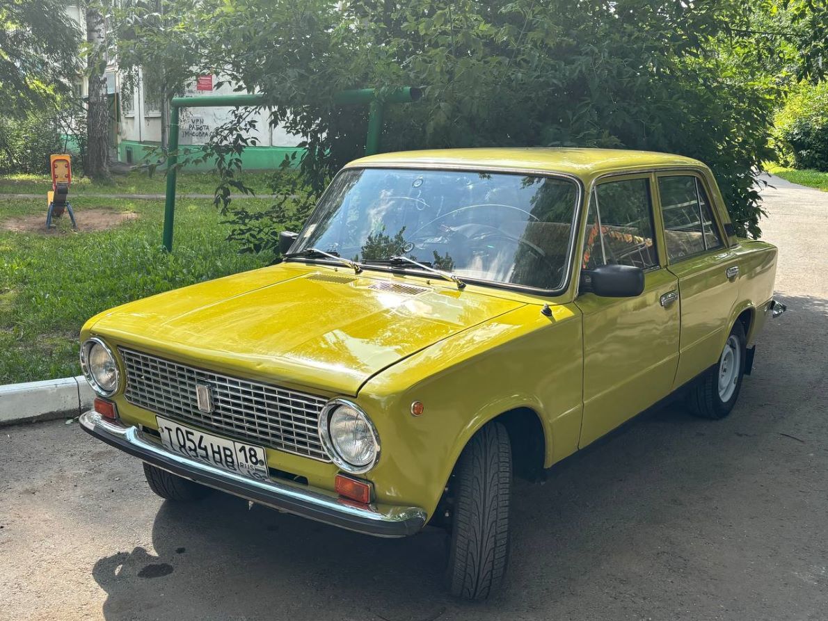 Удмуртия, № Т 054 НВ 18 — ВАЗ-21011 Жигули '74-83