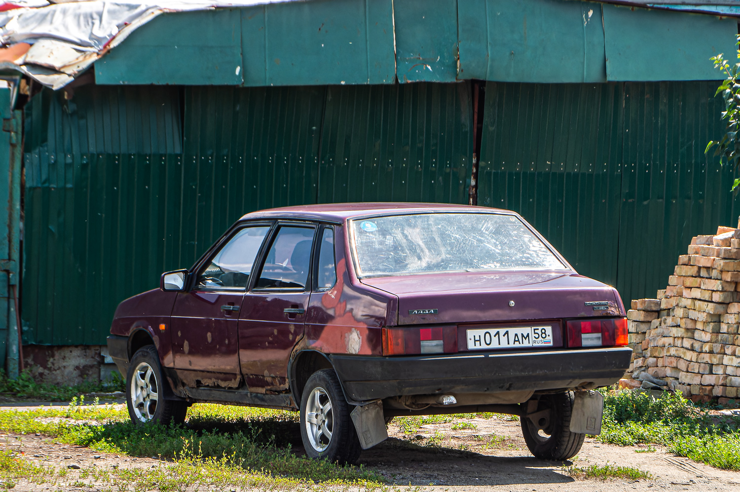 Пензенская область, № Н 011 АМ 58 — ВАЗ-21099 '90-04