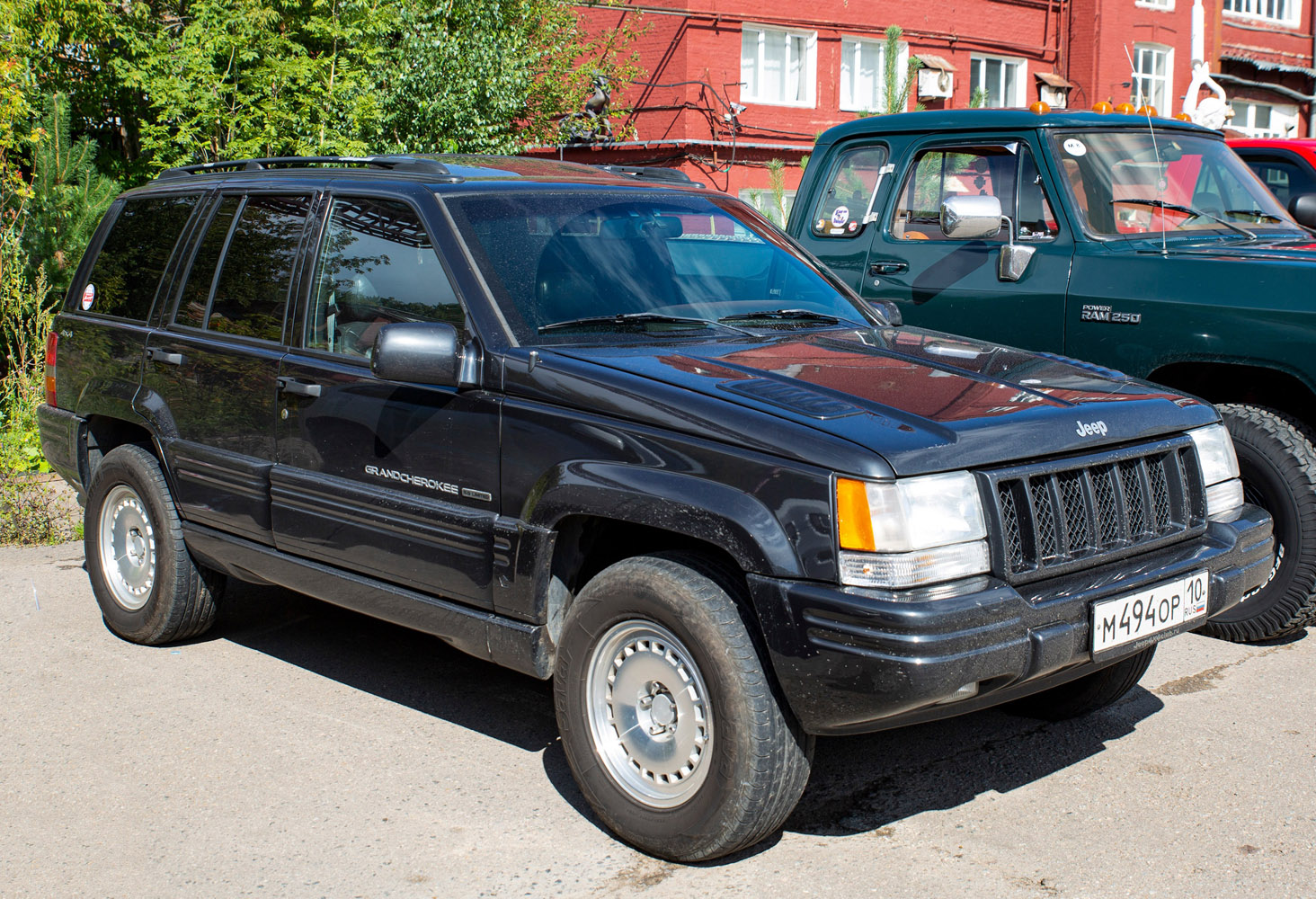 Карелия, № М 494 ОР 10 — Jeep Grand Cherokee (ZJ) '92-98