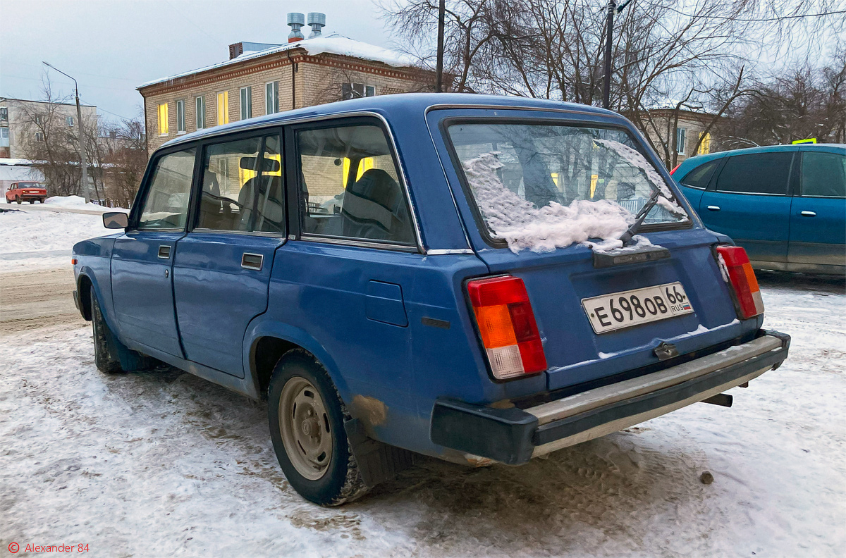 Свердловская область, № Е 698 ОВ 66 — ВАЗ-2104 Жигули '84-91