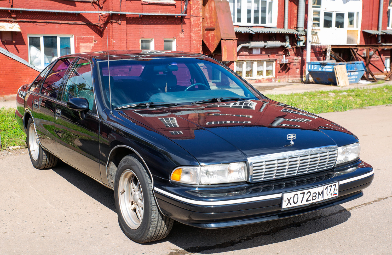 Москва, № Х 072 ВМ 177 — Chevrolet Caprice (4G) '90-96