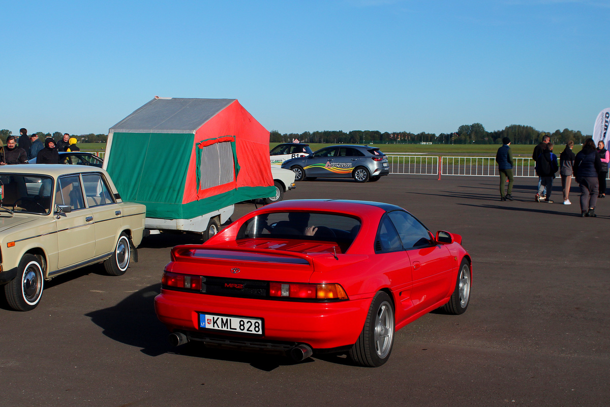 Литва, № KML 828 — Toyota MR2 (W20) '89-99; Литва — Retro mugė 2024 ruduo