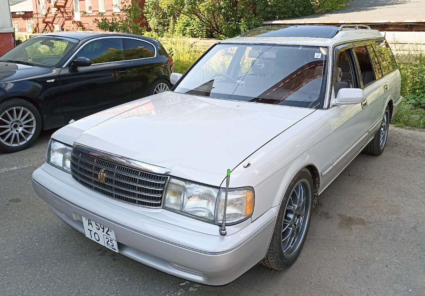 Приморский край, № А 592 ТО 25 — Toyota Crown (S130, facelift) '91-99