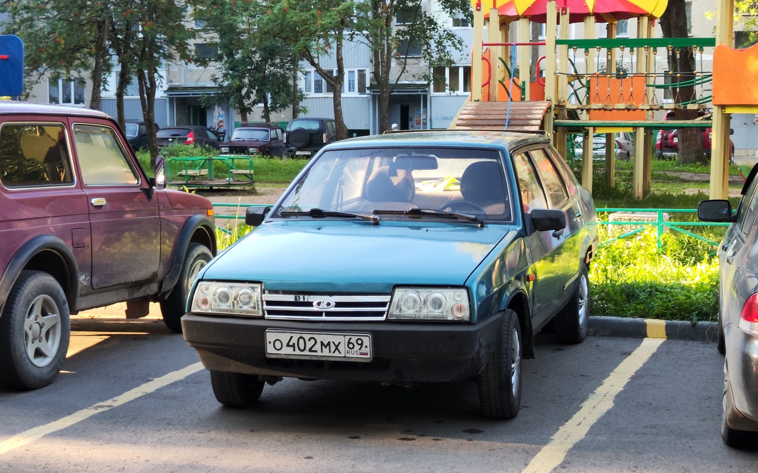 Тверская область, № О 402 МХ 69 — ВАЗ-21099 '90-04