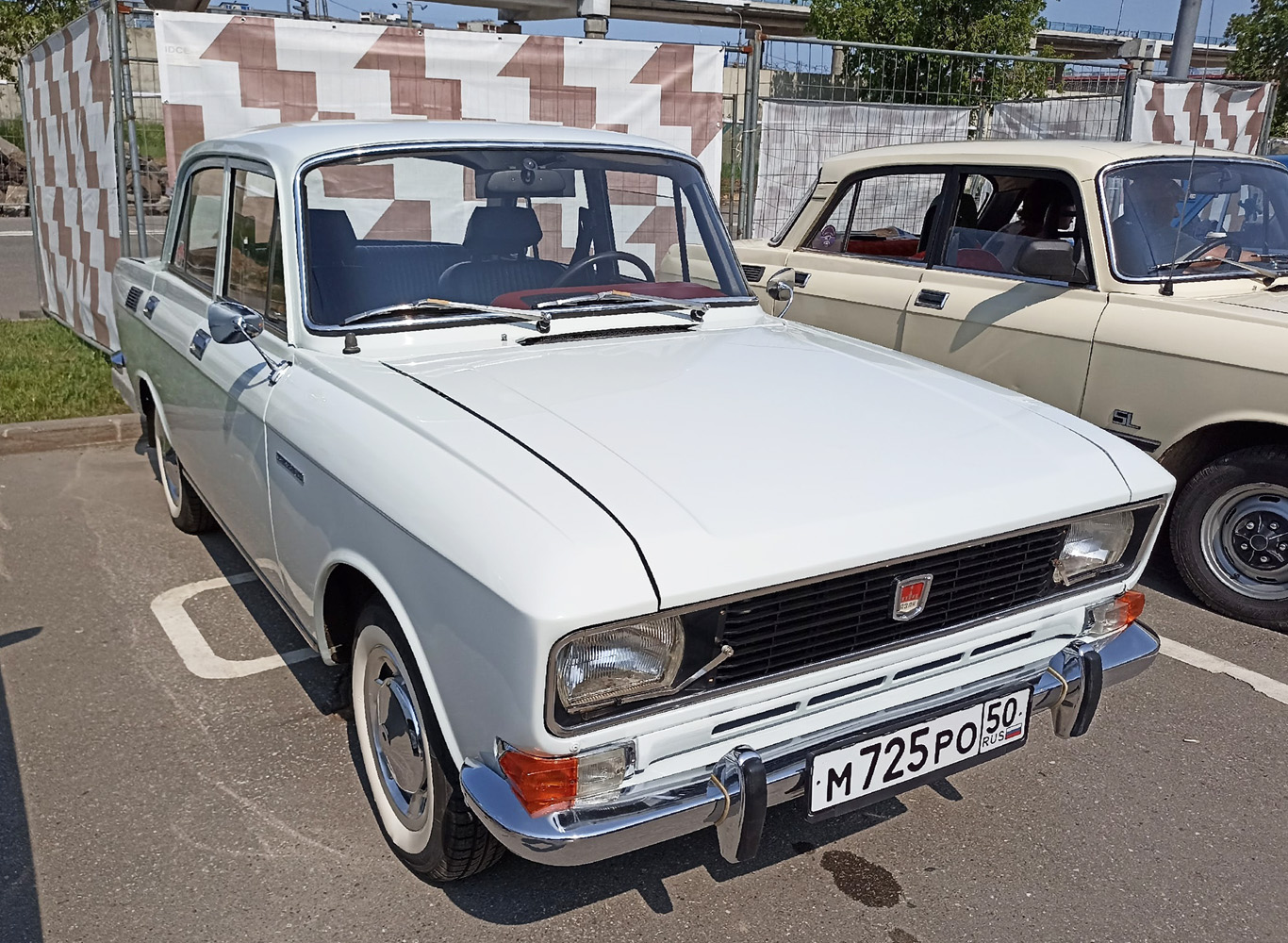 Московская область, № М 725 РО 50 — Москвич-2140 '76-88; Москва — День Москвича 2023