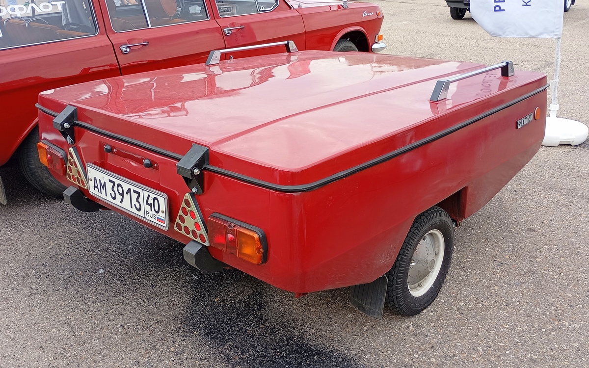 Калужская область, № АМ 3913 40 — Скиф-8106 (общая модель); Тверская область — Фестиваль "Столица Ретро 2025"
