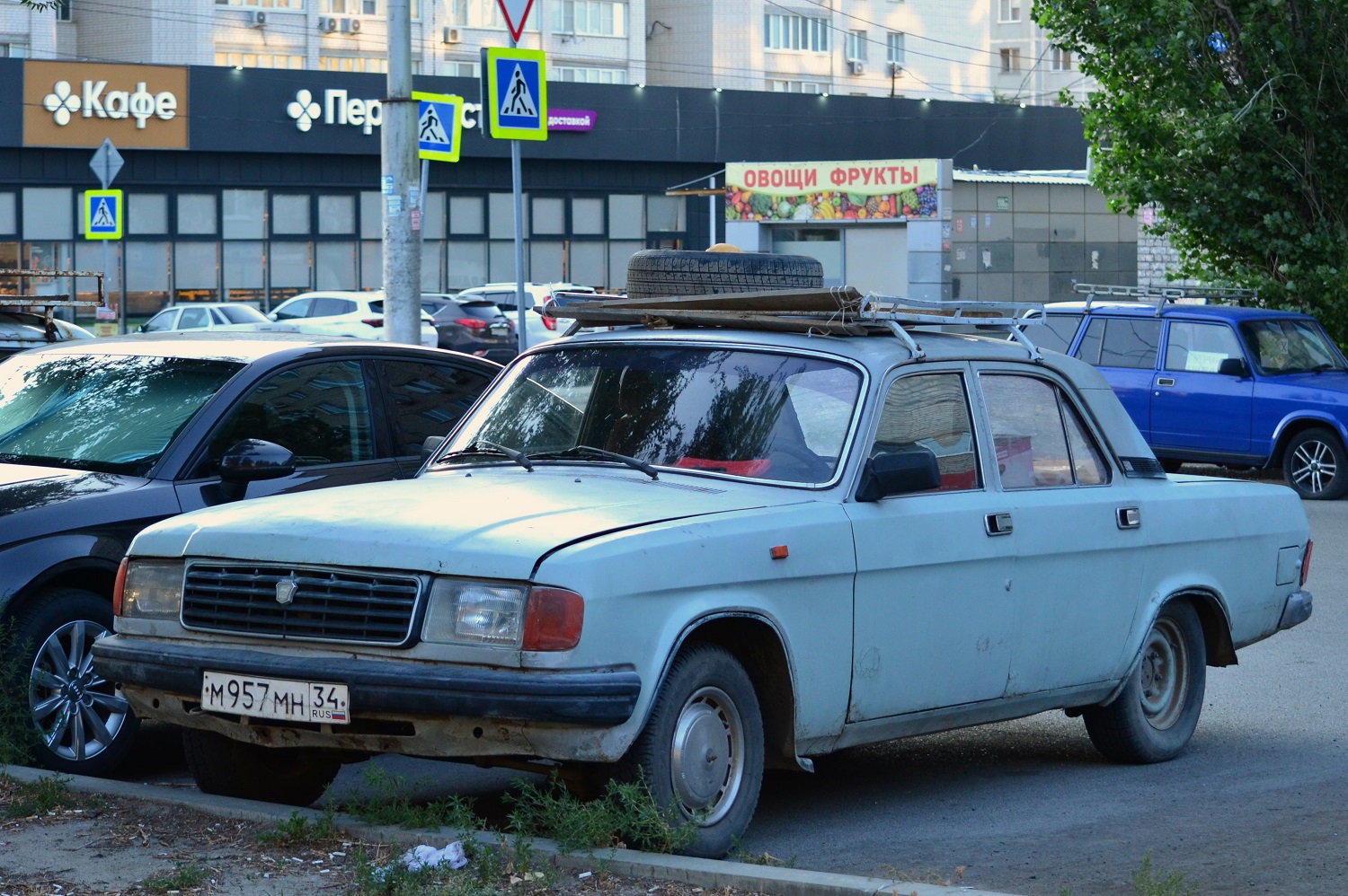 Волгоградская область, № М 957 МН 34 — ГАЗ-31029 Волга '92-97