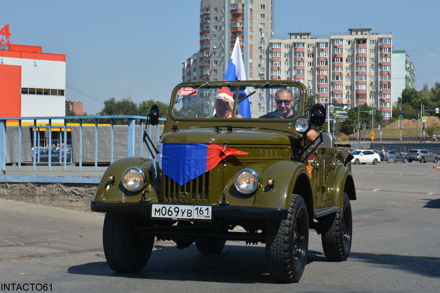 Ростовская область, № М 069 УВ 161 — ГАЗ-69А '53-73; Ростовская область — День государственного флага России 2025