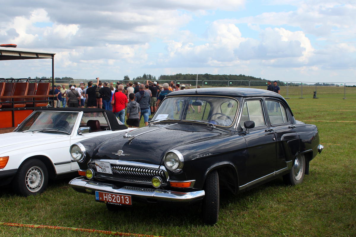 Литва, № H62013 — ГАЗ-М-21Л Волга '62-64; Литва — Nesenstanti klasika 2024